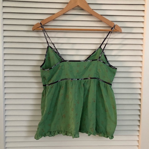 Anthropologie • gold pattern ruffle cropped tank - Picture 5 of 7